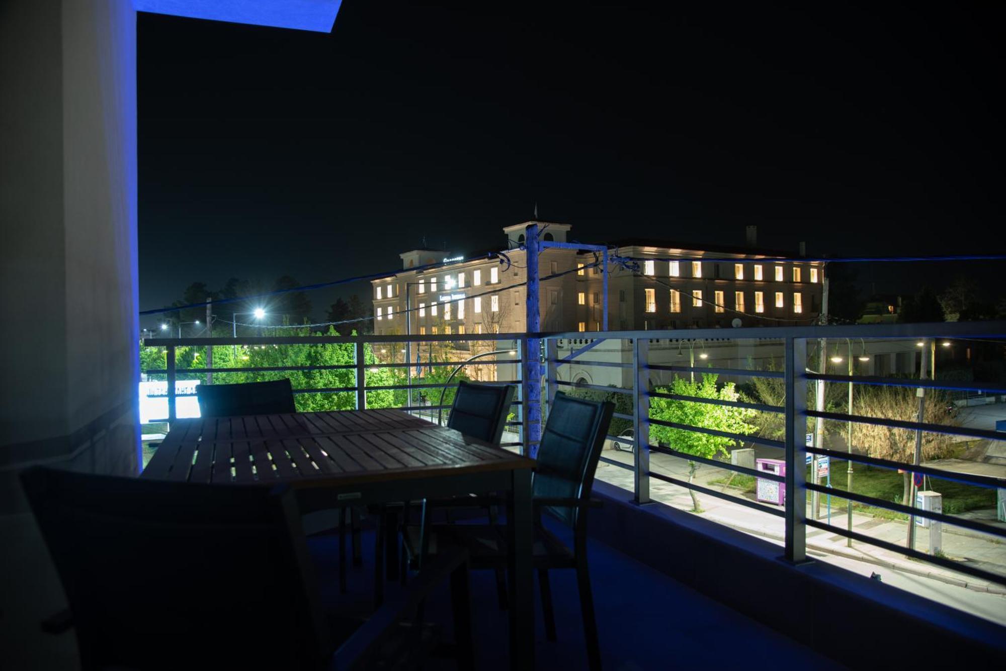 Smart Green Appartments Larissa Exteriör bild